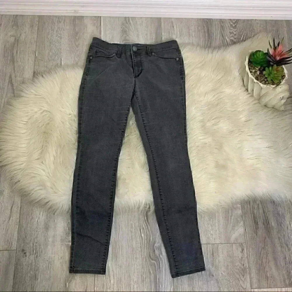 Ann Taylor washed out black or gray loft jean legging 27 4
